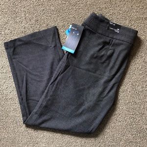 Style&Co Tummy Control Straight Leg Pants 16P NWT